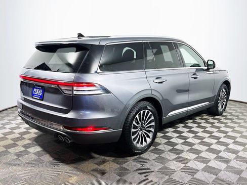 Used 2021 Lincoln Aviator Reserve w/ Equipment Group 201A AWD/4WD image 7