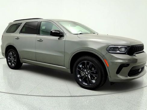 Used 2023 Dodge Durango GT AWD/4WD image 3