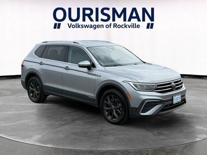 Used 2024 Volkswagen Tiguan SE