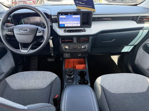 Certified 2024 Ford Maverick XLT FWD image 14