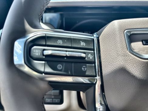 New 2026 GMC Yukon Denali w/ Advanced Technology Package AWD/4WD image 31