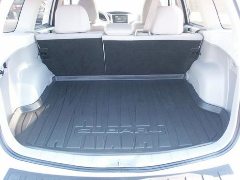 Used 2012 Subaru Forester 2.5X Premium w/ All-Weather Pkg image 8