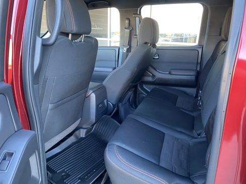 Used 2022 Nissan Frontier Pro-X w/ Technology Package image 17