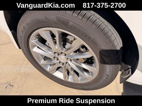 Used 2022 Buick Enclave Avenir w/ Avenir Technology Package image 8