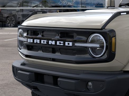 New 2026 Ford Bronco Outer Banks AWD/4WD image 45