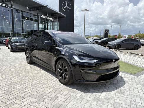 Used 2023 Tesla Model X AWD/4WD image 7