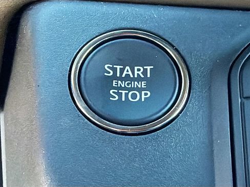 New 2026 Land Rover Defender 110 X image 37