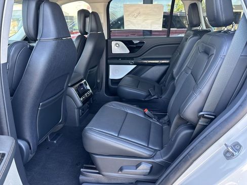 New 2025 Lincoln Aviator Reserve w/ Equipment Group 201A image 6