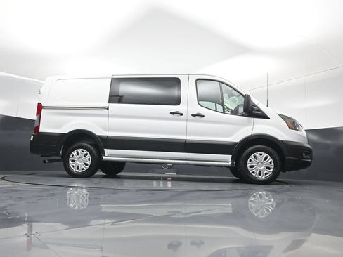 Certified 2025 Ford Transit 250 Low Roof w/ Exterior Upgrade Package RWD image 37