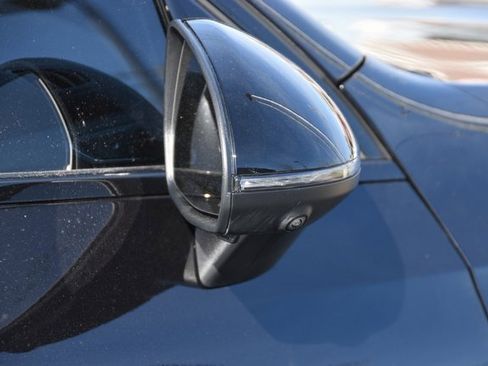 Used 2023 Mercedes-Benz GLC 300 4MATIC image 34