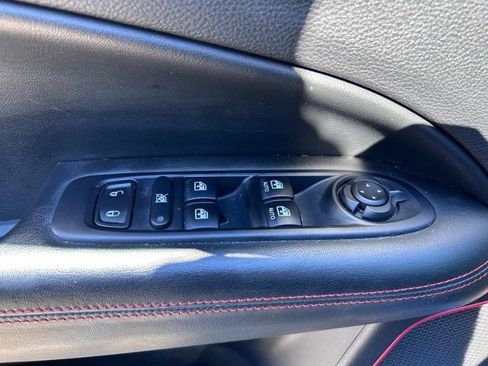 Used 2021 Jeep Compass Trailhawk w/ Sun and Sound Group AWD/4WD image 19