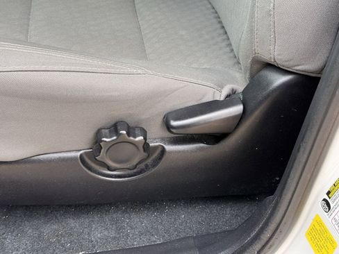 Used 2020 Toyota Tacoma SR w/ SR Convenience Package RWD image 24