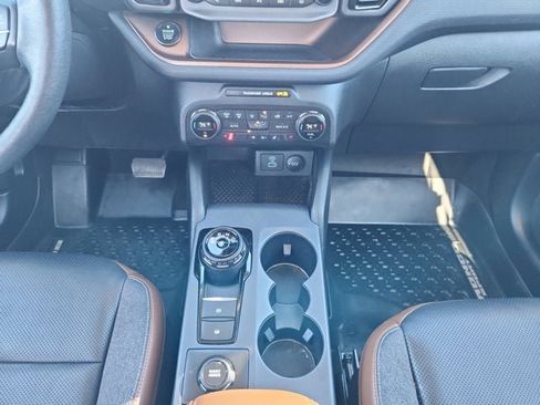 Used 2021 Ford Bronco Sport Outer Banks image 11