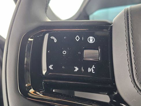 New 2026 Land Rover Range Rover Sport Dynamic SE image 28