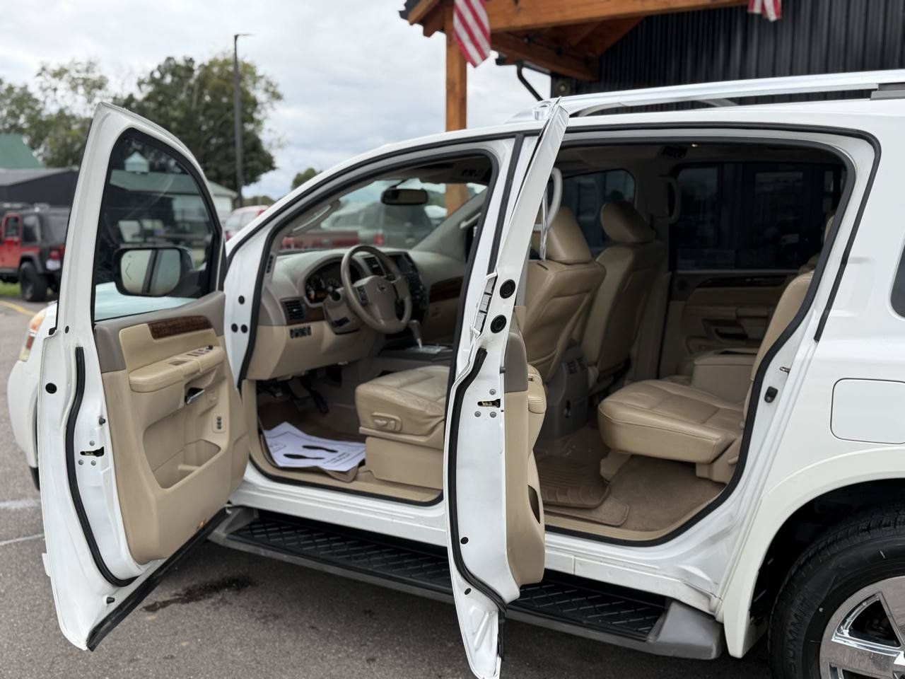 Used 2011 Nissan Armada Platinum w/ 2nd Row Captain Seat Pkg AWD/4WD image 7
