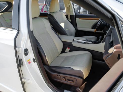 Used 2017 Lexus RX 350 F Sport image 43