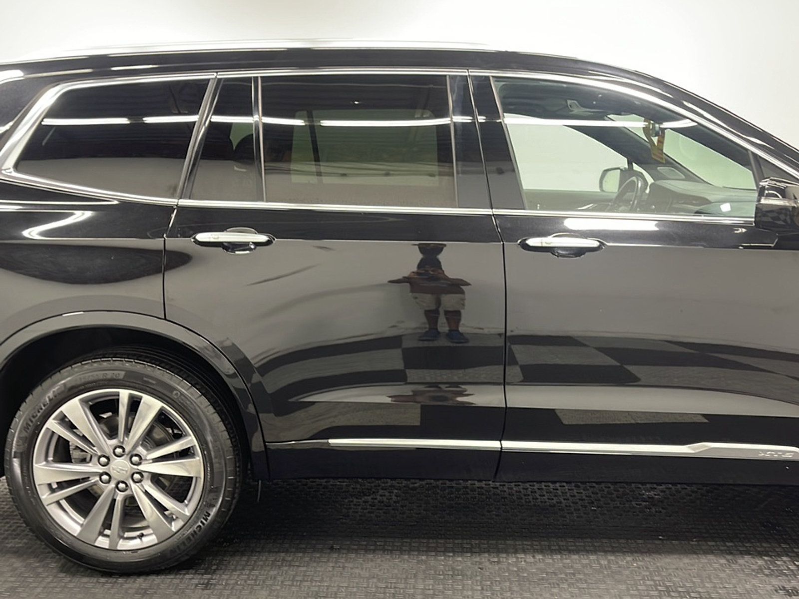 Used 2023 Cadillac XT6 Premium Luxury AWD/4WD image 21