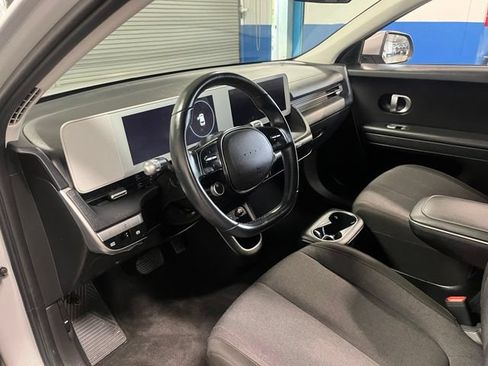 Used 2024 Hyundai Ioniq 5 SE RWD image 24