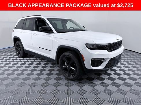 Used 2023 Jeep Grand Cherokee Limited w/ Black Appearance Package image 2