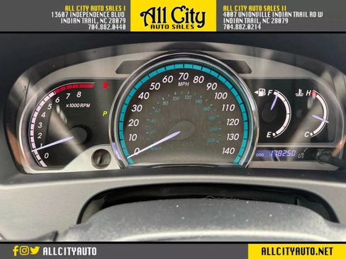 Used 2013 Toyota Venza XLE image 21