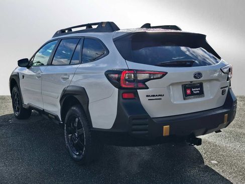 Used 2024 Subaru Outback Wilderness image 5