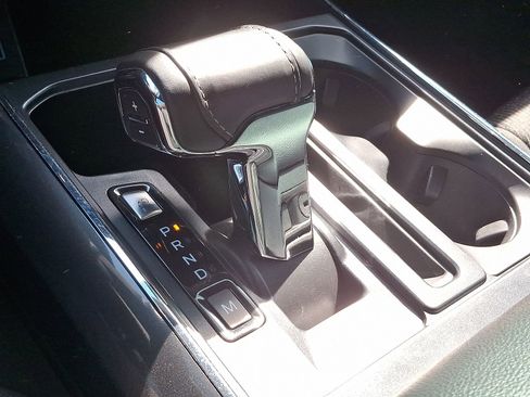 Used 2022 Ford F150 XLT w/ Equipment Group 302A High image 15