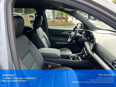 Used 2026 Chevrolet Traverse LT FWD image 26