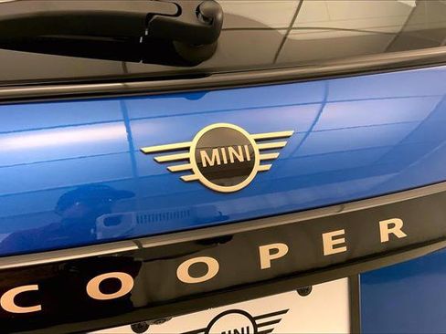 Certified 2025 MINI Cooper S image 7