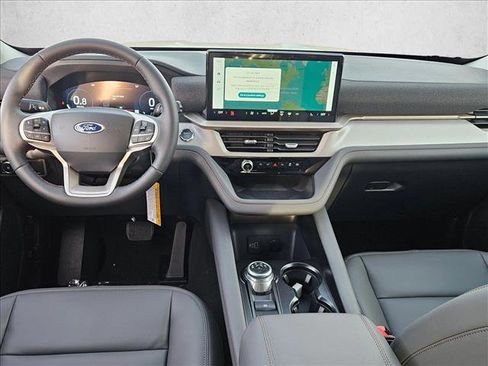 New 2026 Ford Explorer Active w/ Active Comfort Package image 15