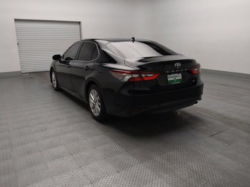 Used 2021 Toyota Camry LE w/ Carpet Mat Package (TMS) FWD image 5