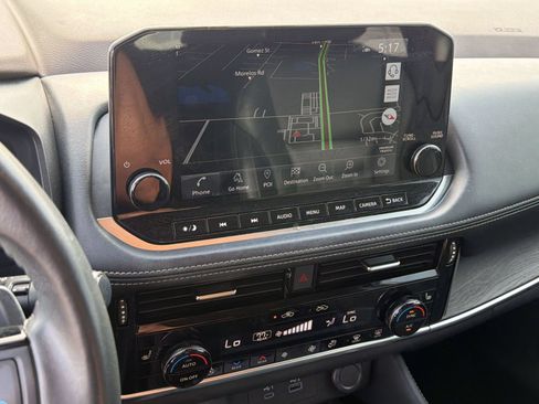 Used 2021 Nissan Rogue Platinum FWD image 19