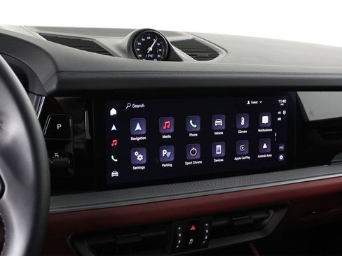 Used 2025 Porsche Cayenne S image 13