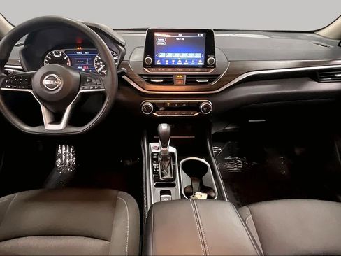 Used 2023 Nissan Altima 2.5 SV AWD/4WD image 15