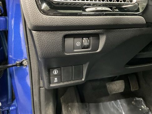 Certified 2022 Honda Civic EX image 31