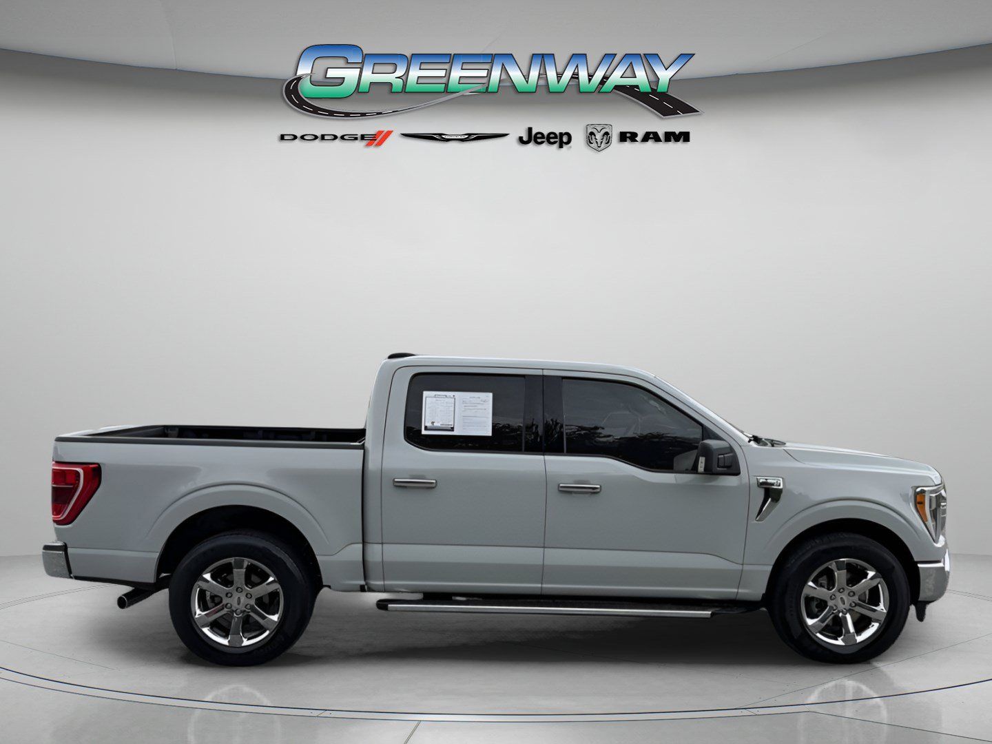 Used 2023 Ford F150 XLT w/ Equipment Group 302A High RWD image 5