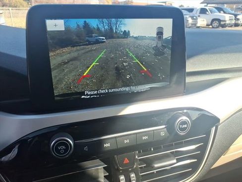 Certified 2022 Ford Escape SEL image 20