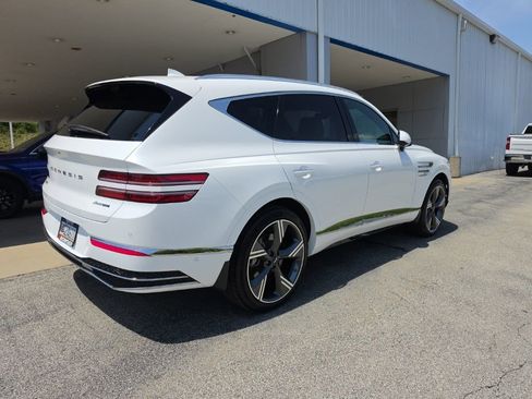 Used 2025 Genesis GV80 3.5T Prestige AWD/4WD image 5