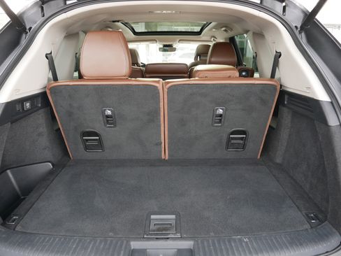 Certified 2024 Acura MDX SH-AWD w/ Technology Package image 18