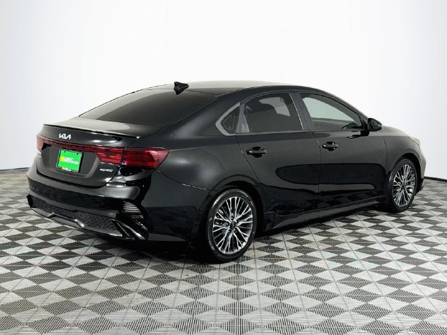 Used 2023 Kia Forte GT-Line w/ GT-Line Technology Package FWD image 8
