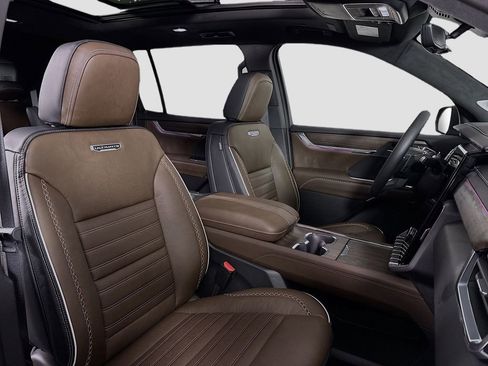 New 2026 GMC Acadia Denali Ultimate AWD/4WD image 30