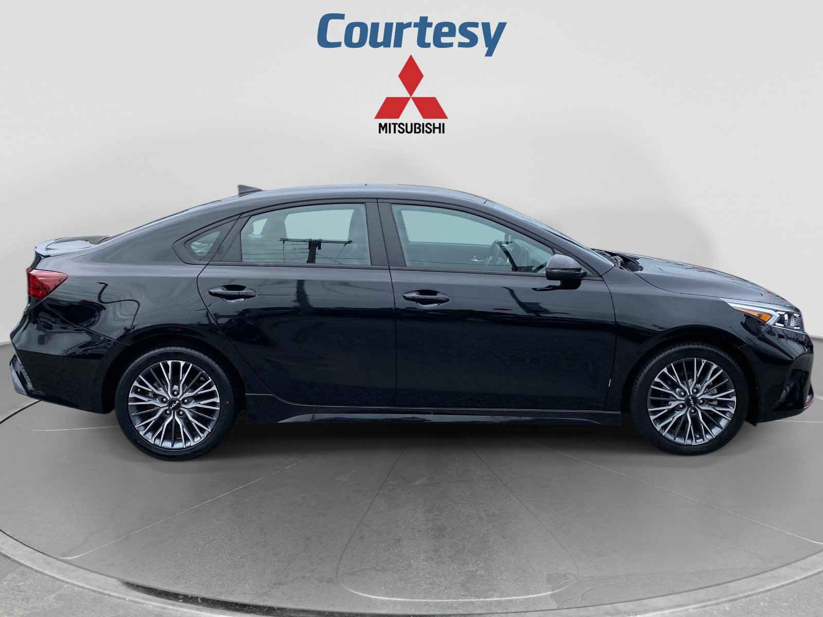 Used 2023 Kia Forte GT-Line FWD image 7