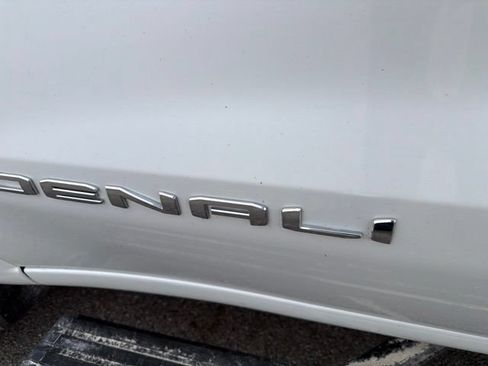 Used 2019 GMC Sierra 1500 Denali w/ Denali Ultimate Package AWD/4WD image 44