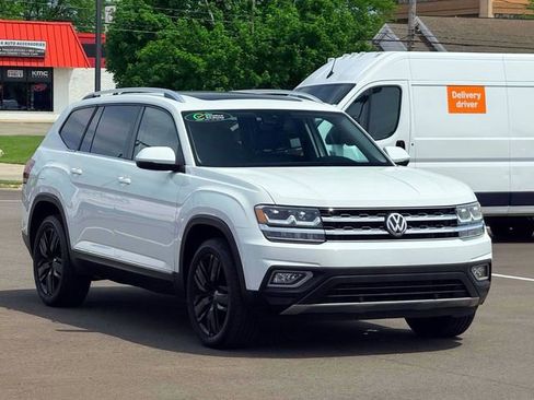 Used 2019 Volkswagen Atlas SEL AWD/4WD image 3