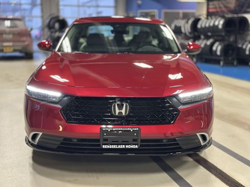 New 2026 Honda Accord Touring image 2