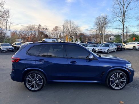 Used 2020 BMW X5 M50i image 4