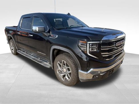 Used 2025 GMC Sierra 1500 SLT w/ SLT Premium Plus Package AWD/4WD image 3