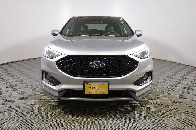 Certified 2024 Ford Edge ST-Line AWD/4WD image 3