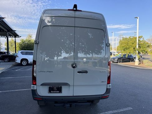 New 2025 Mercedes-Benz Sprinter 2500 image 4