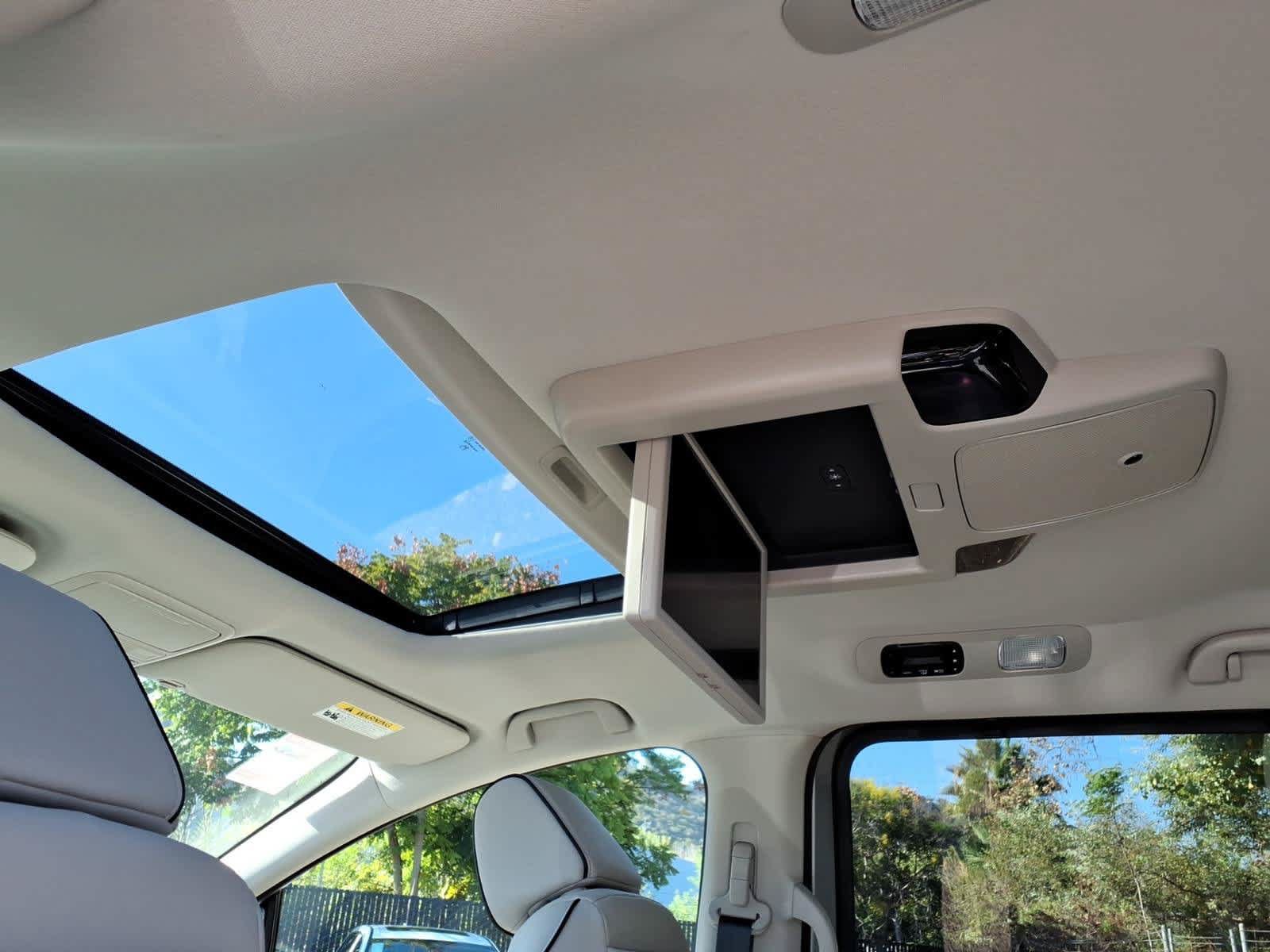 New 2027 Honda Odyssey Touring image 14