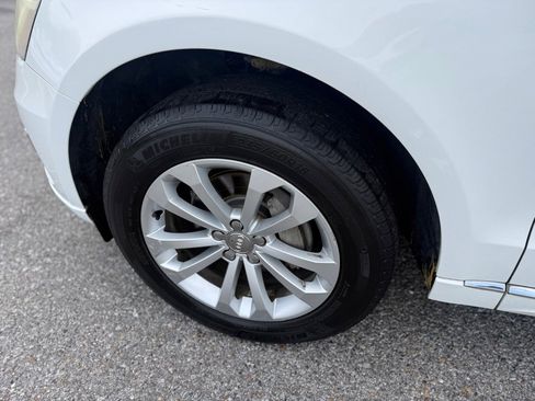 Used 2013 Audi Q5 2.0T Premium w/ Convenience Pkg image 18